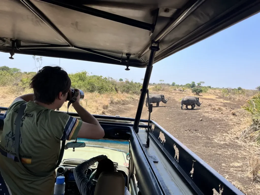 Lewenei with clients – Lewenei Tours and Safaris-018