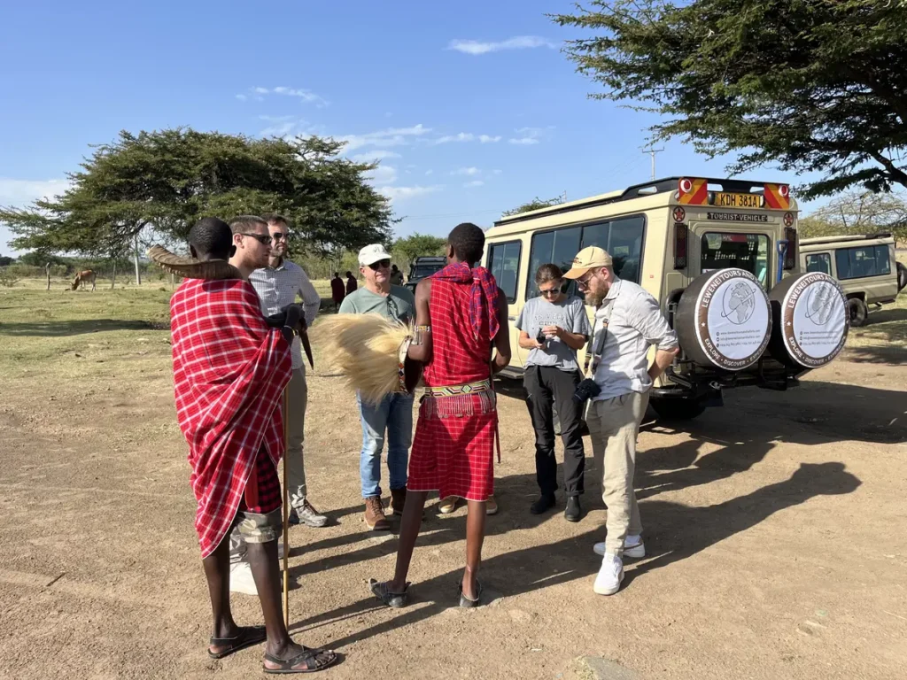 Lewenei with clients – Lewenei Tours and Safaris-024